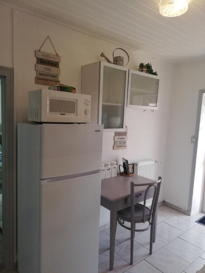 Le gîte des Mégalithes Le Bernard Extérieur photo